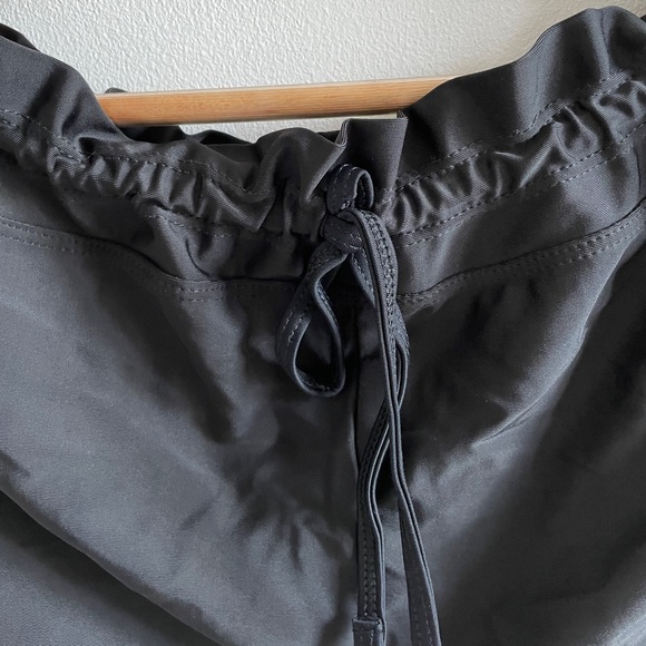 🤩 Swimming Shorts - Picture 4 of 9